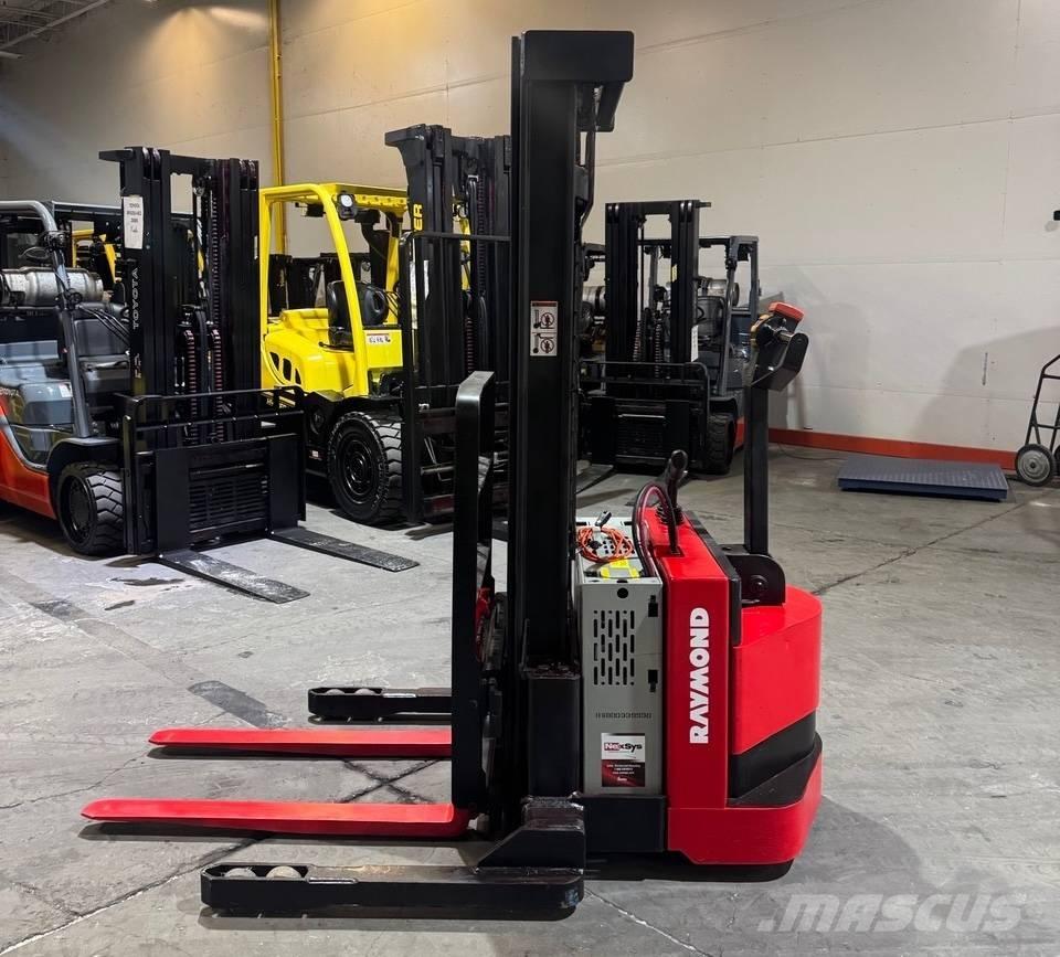Raymond RSS40 Transpaleti autopropulsanti