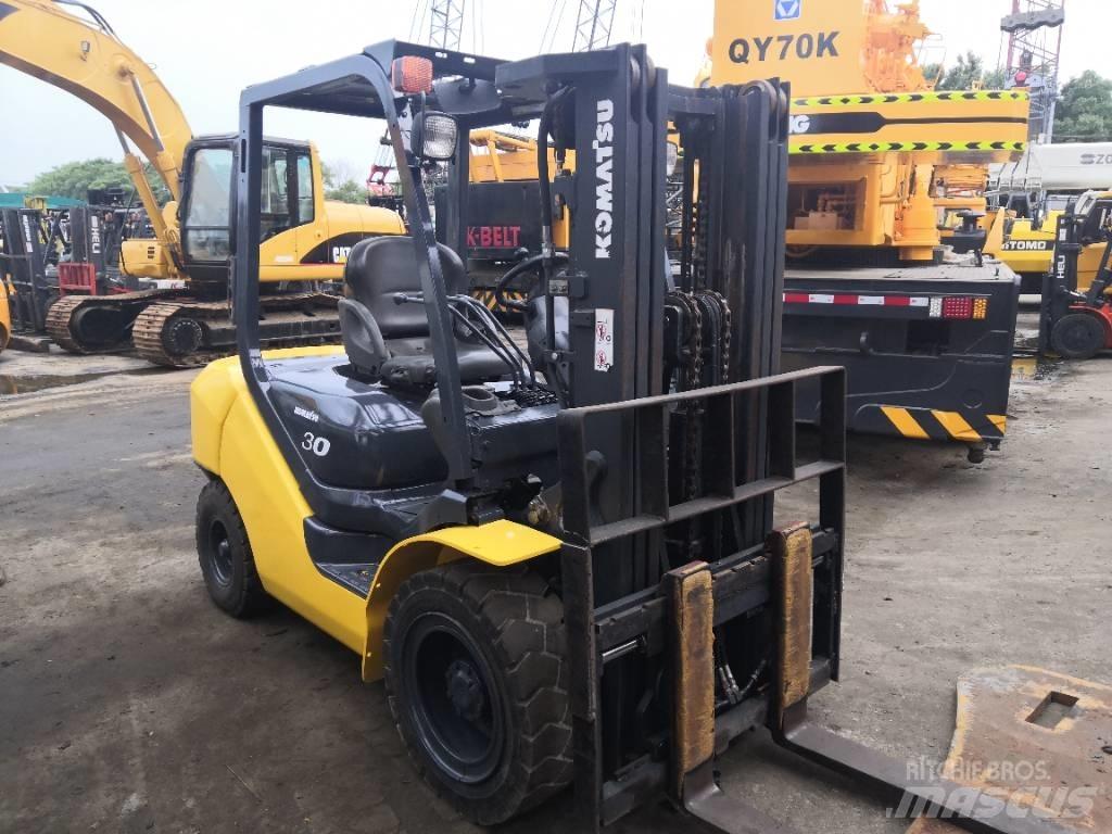 Komatsu 30 Stivuitor diesel