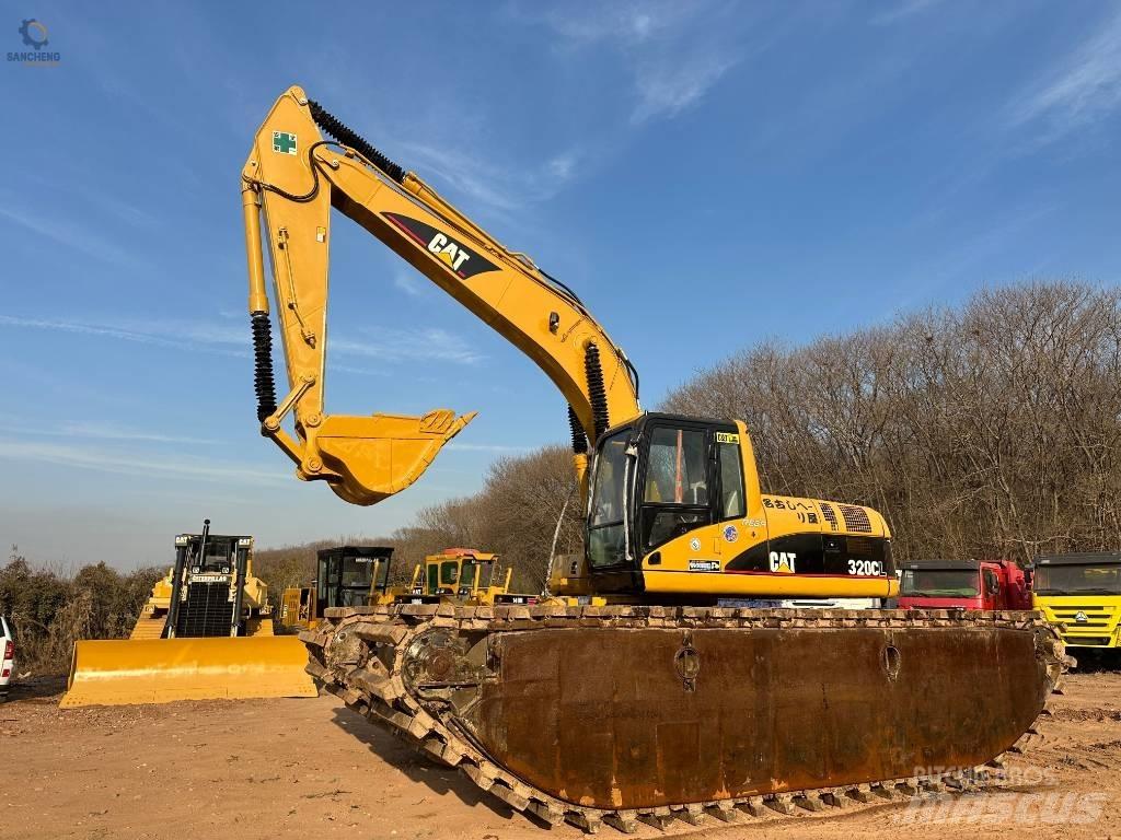 CAT 320 C L Excavator amfibiu