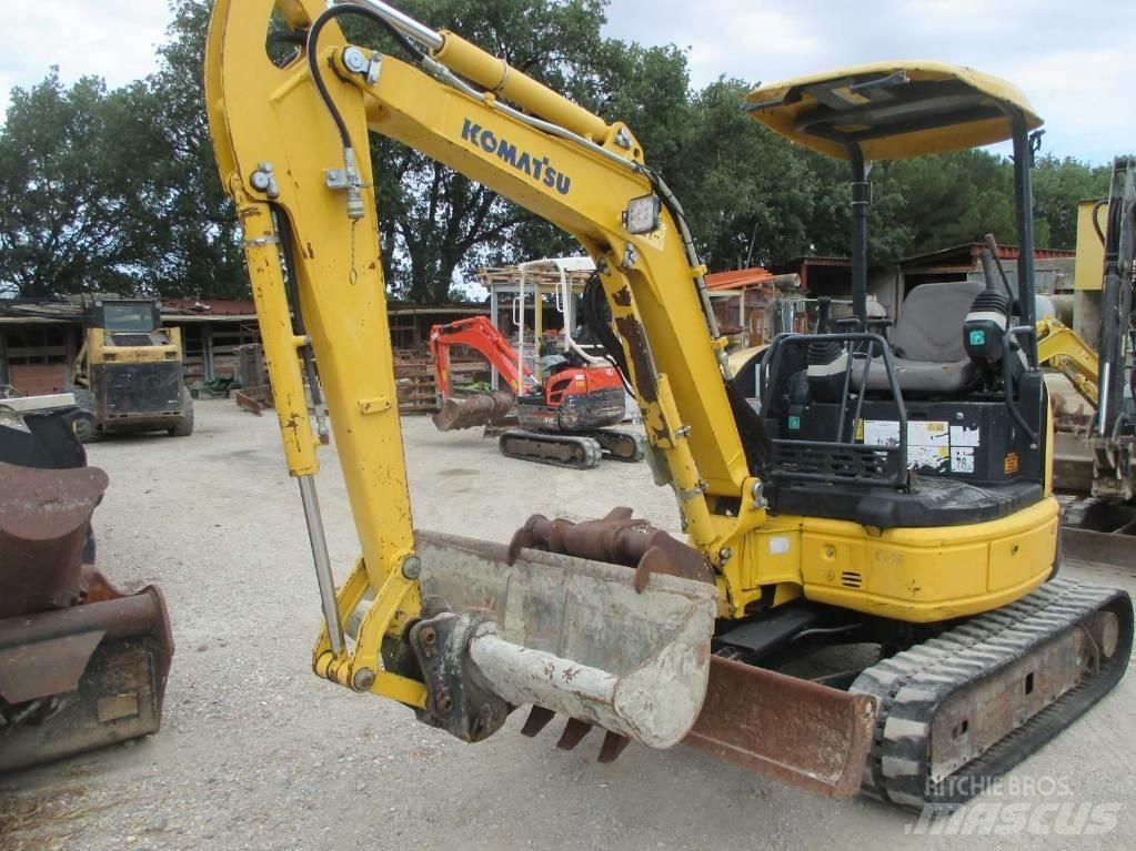 Komatsu PC 26 MR-3 Mini excavatoare < 7t