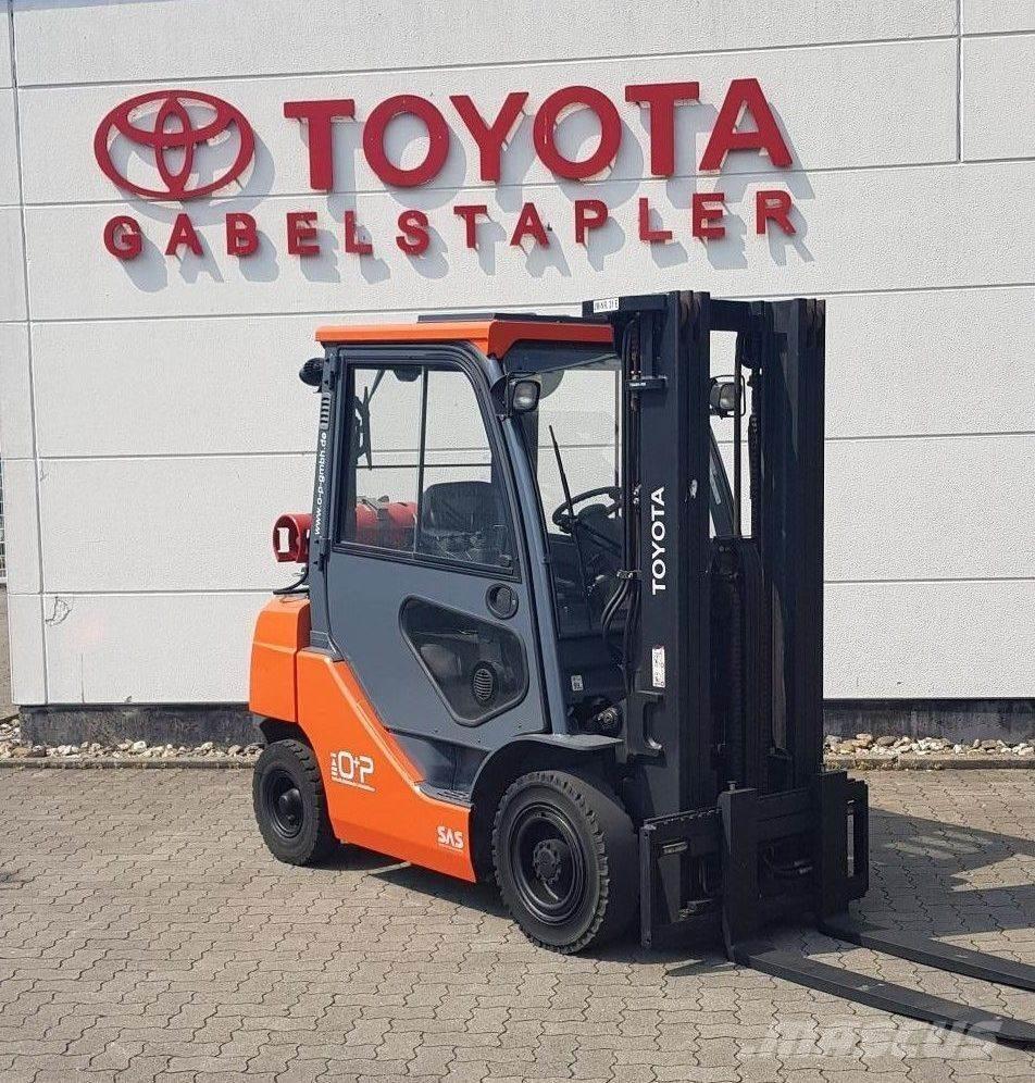 Toyota 02-8FGF25 Stivuitor GPL