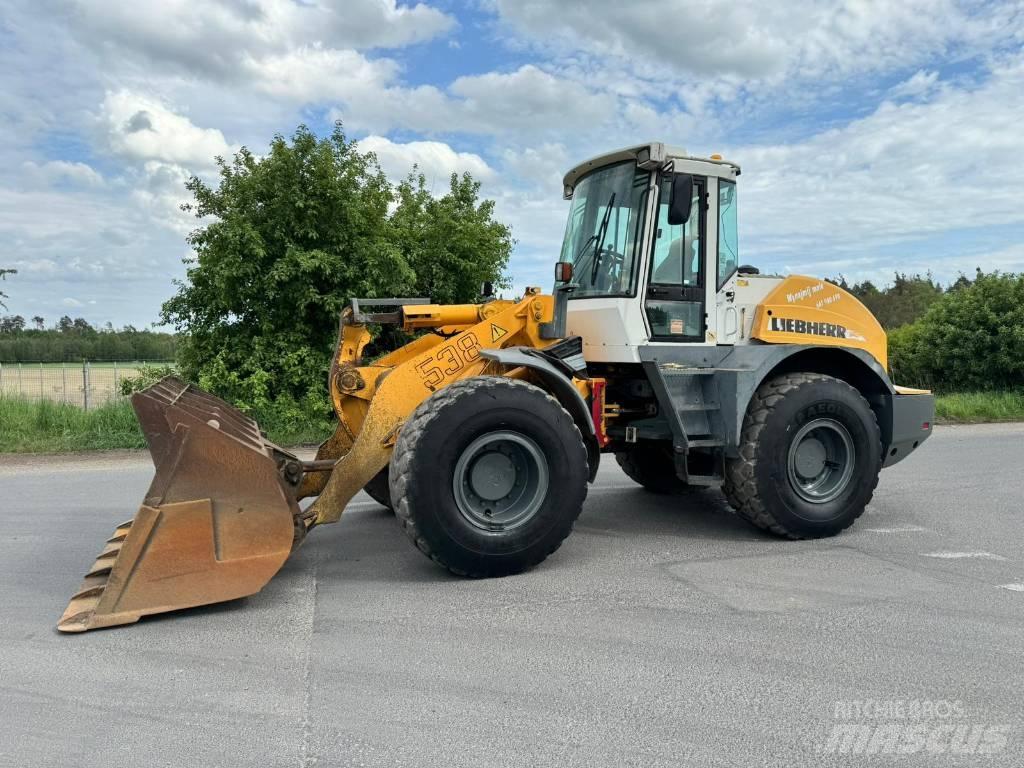 Liebherr L 538 Incarcator pe pneuri