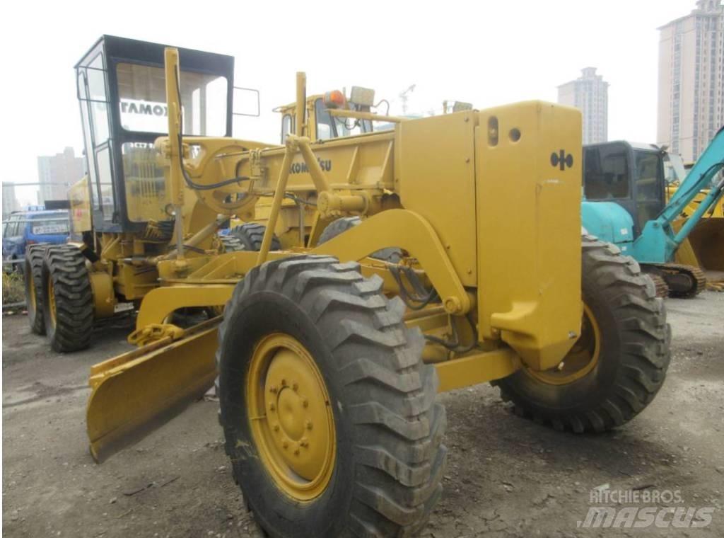 Komatsu GD 623 Gredere