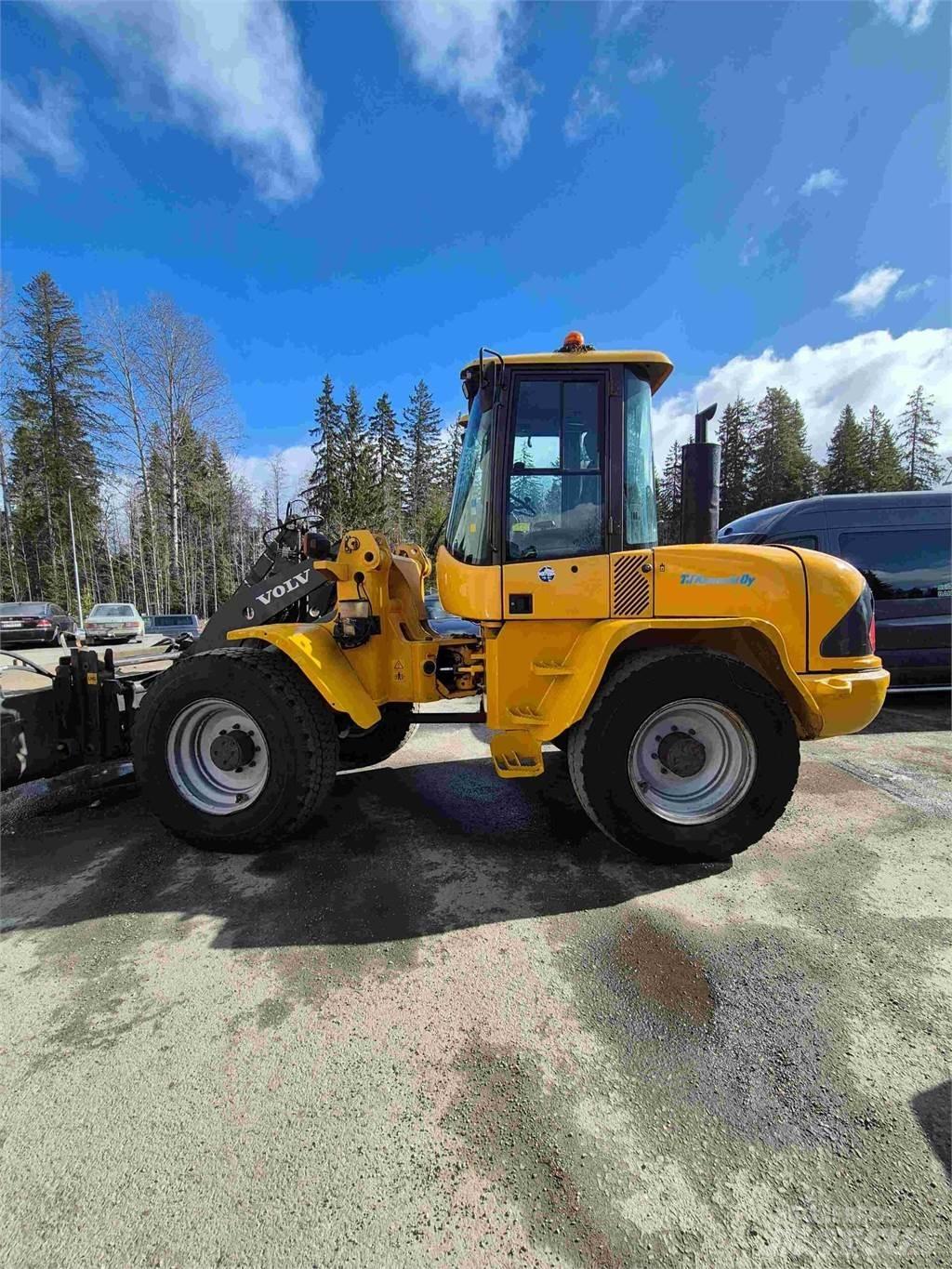 Volvo L45 Incarcator pe pneuri