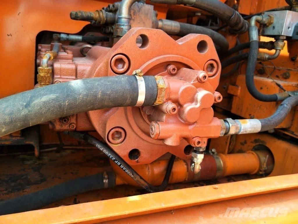 Doosan DX 225 LC Excavatoare pe șenile

