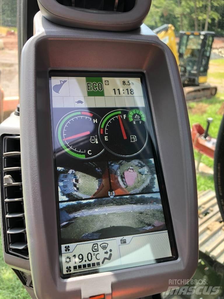 Hitachi ZX245USLC-6 Excavatoare pe șenile
