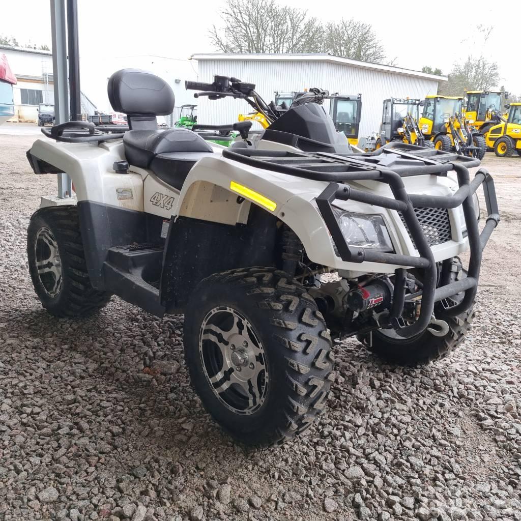 Hisun 800 ATV-uri