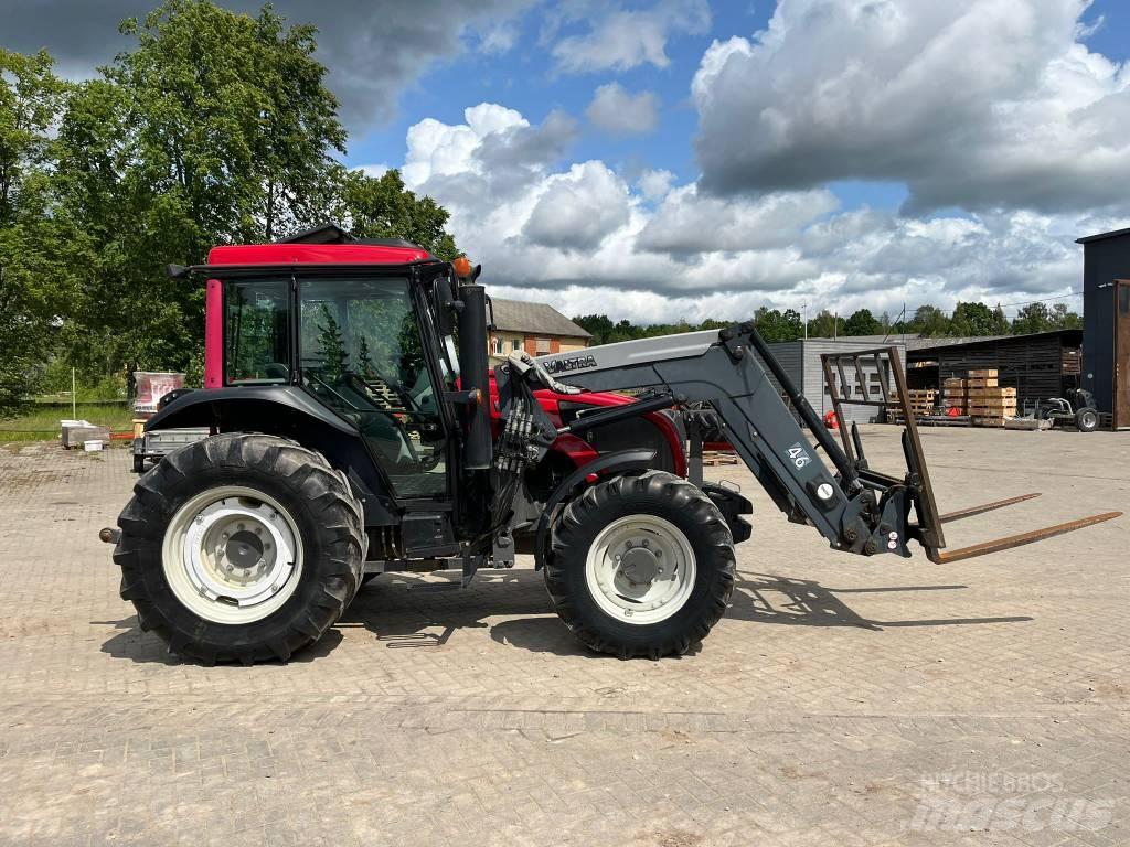 Valtra A 93 Tractoare