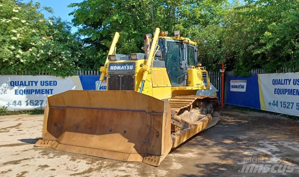 Komatsu D65WX-18 Buldozere pe senile