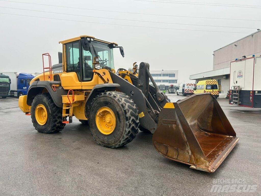 Volvo L110H Incarcator pe pneuri
