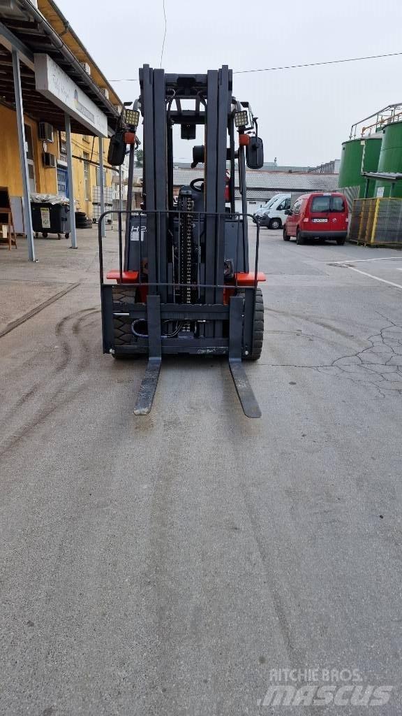 Linde H 25 D Stivuitor diesel