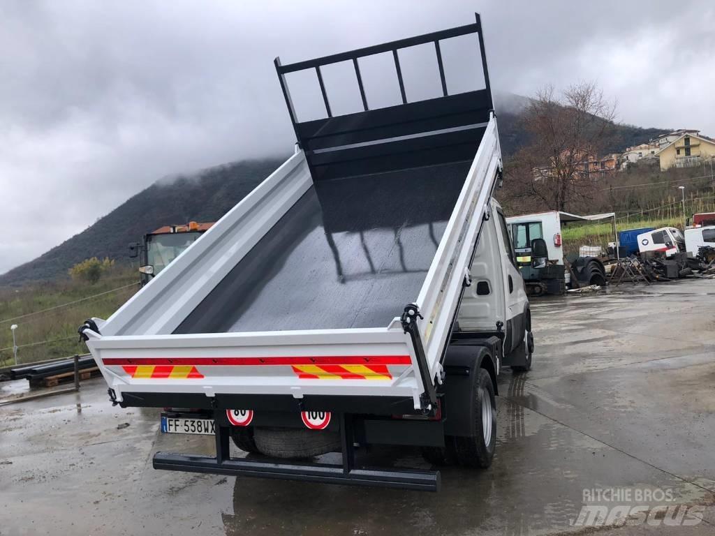 Iveco Daily 35C17 Autobasculanta