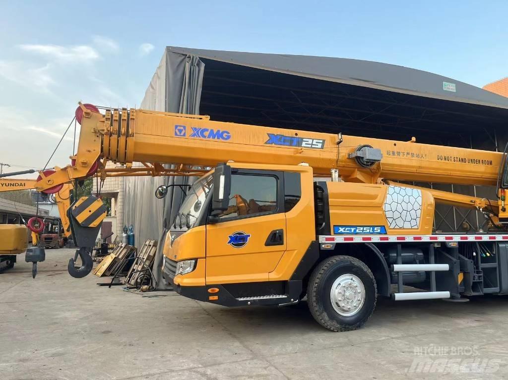 XCMG XCT 25 Macara pentru orice teren