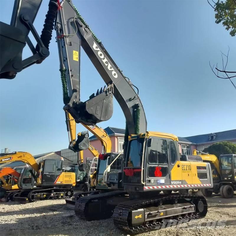 Volvo EC 210 Excavatoare pe șenile
