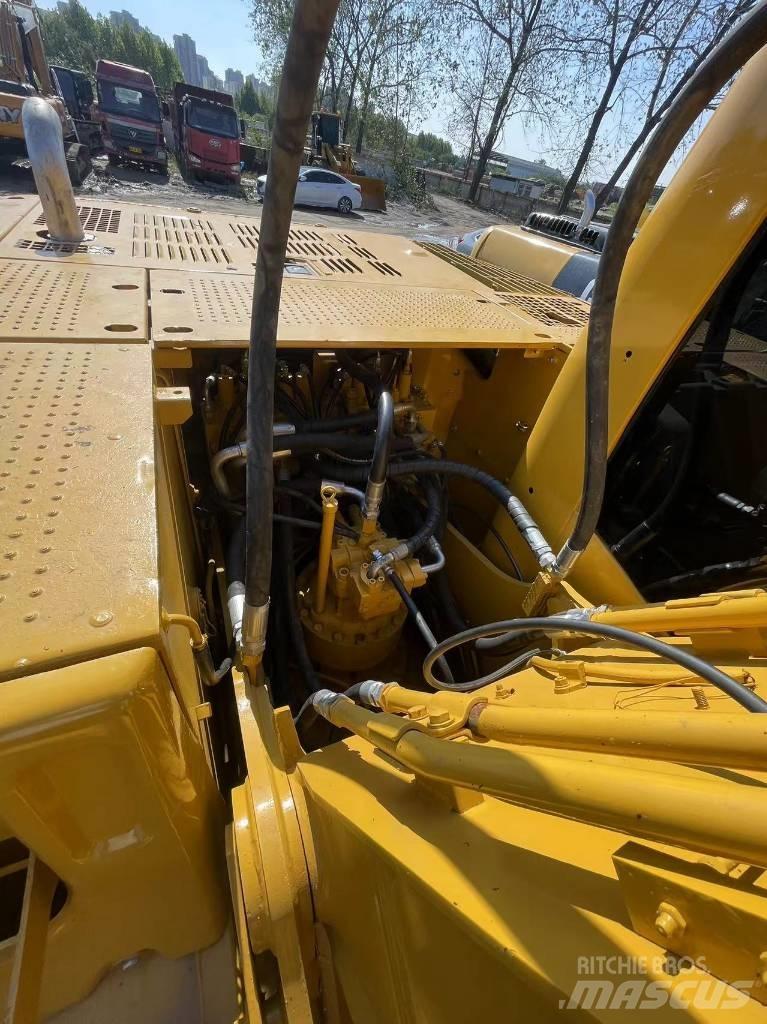 CAT 320 GC Excavatoare pe șenile
