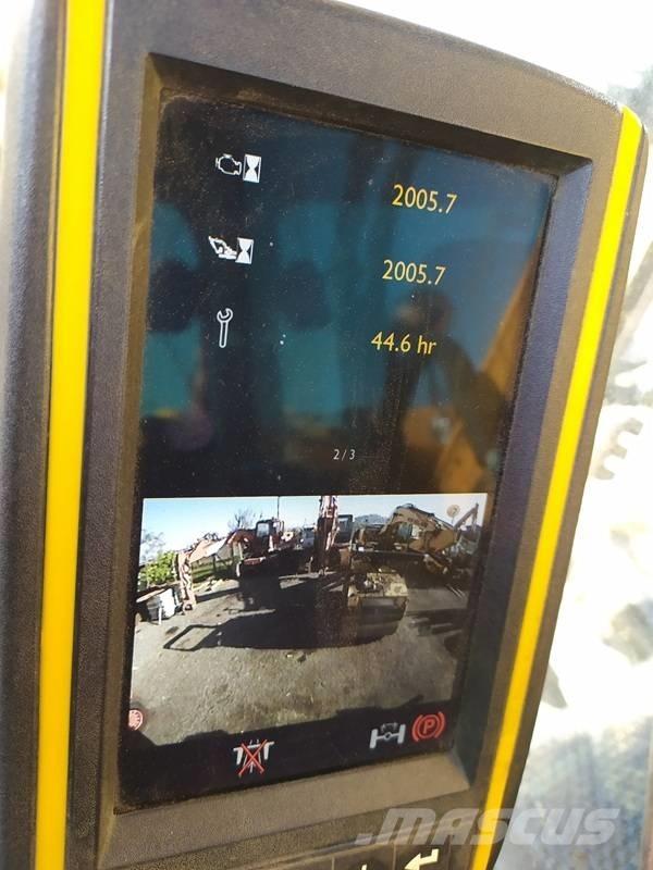 JCB JS 145 W Excavatoare cu roti