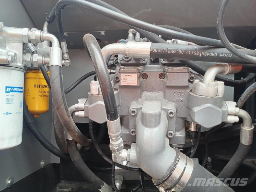 Hitachi ZX 200 Excavatoare pe șenile
