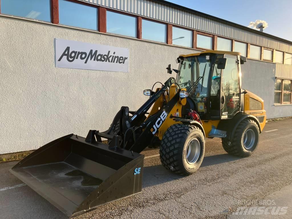 JCB 407 Incarcator pe pneuri