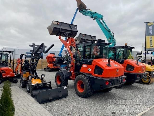 Knikmops KM180 Incarcator pe pneuri