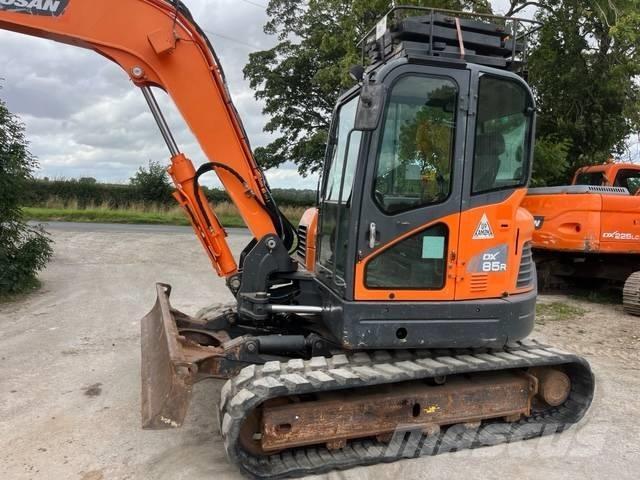 Doosan DX 85 R-3 Excavatoare 7t - 12t