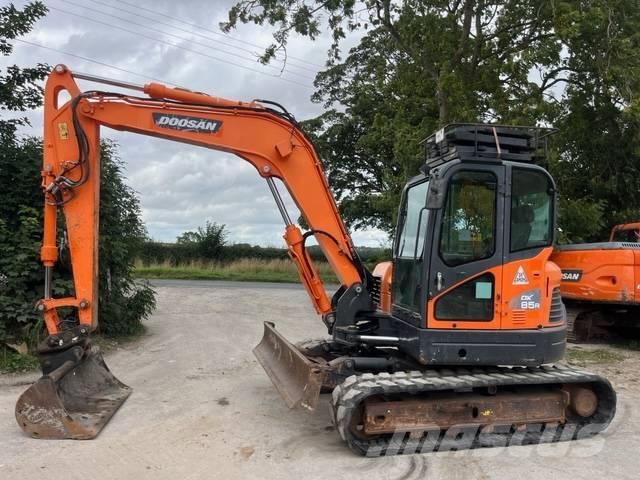 Doosan DX 85 R-3 Excavatoare 7t - 12t