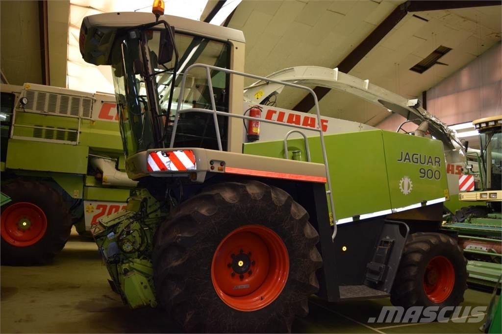 CLAAS Jaguar 900 Forajere cu autopropulsare
