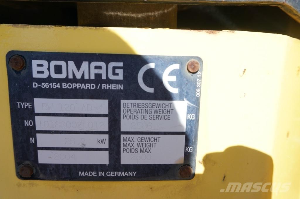 Bomag BW 120 AD-4 Cilindri compactori dubli