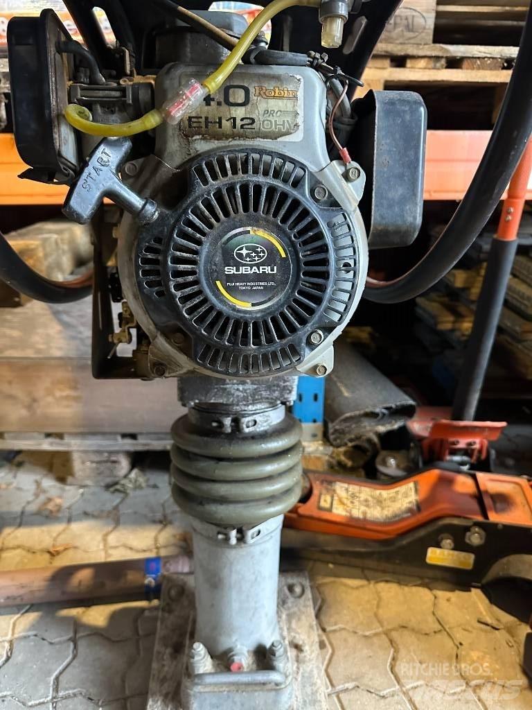 Weber Jordloppe Compactor