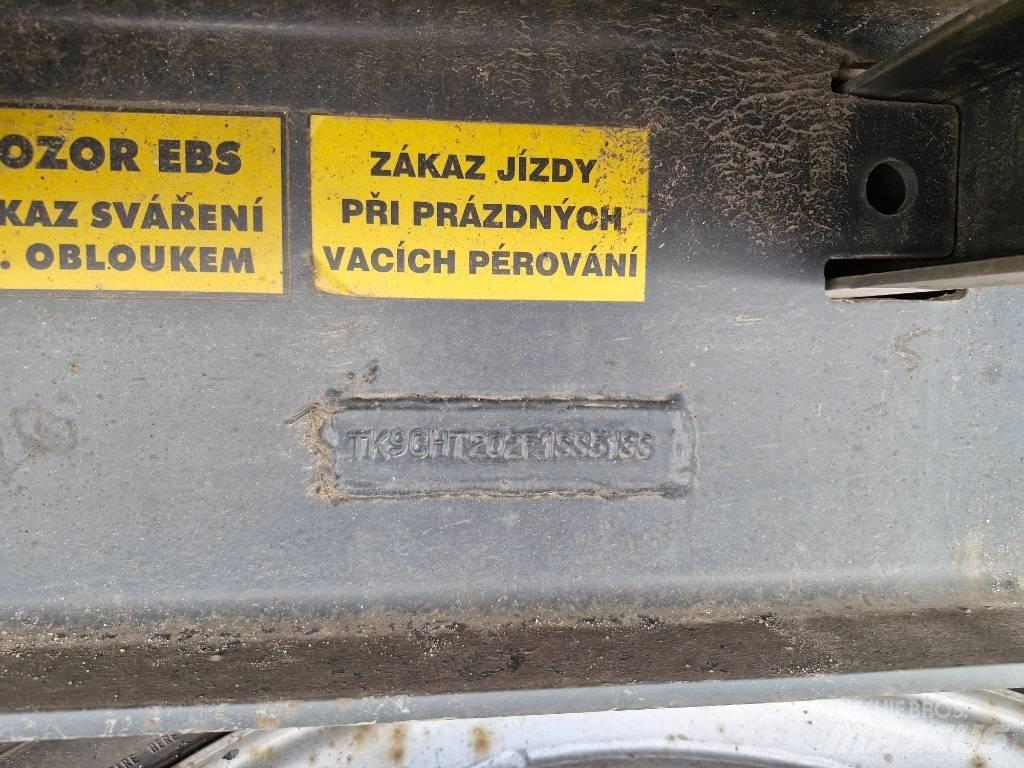 Svan CHT 202 Remorci transport vehicule