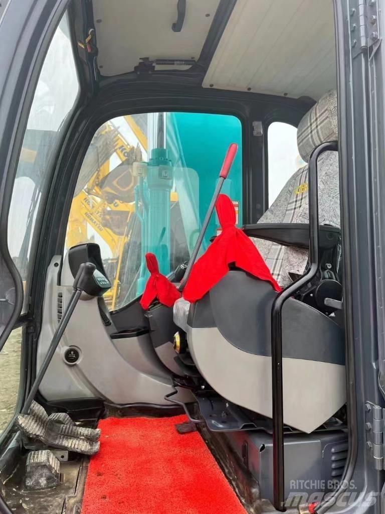 Kobelco SK 140 Excavatoare pe șenile
