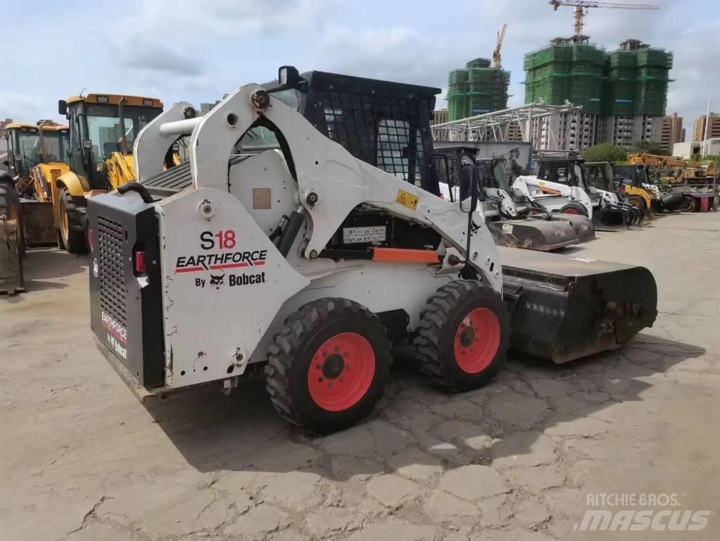 Bobcat S 16 Mini incarcator