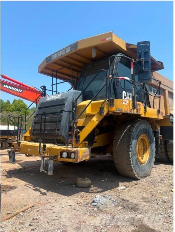 CAT 773 E Camioane cu basculante rigide
