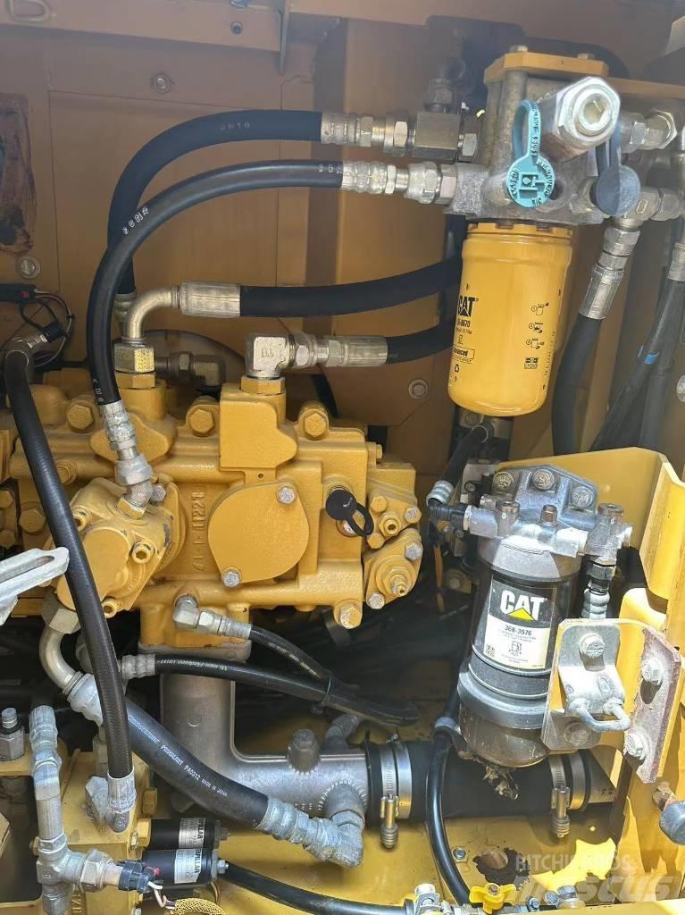 CAT CAT313D Excavatoare 7t - 12t
