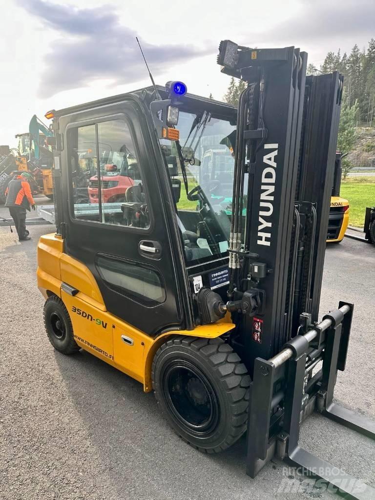 Hyundai 35DN-9V Stivuitor diesel