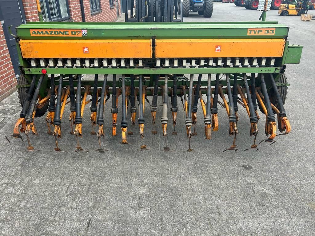 Amazone D7 Type 33 Perforatoare