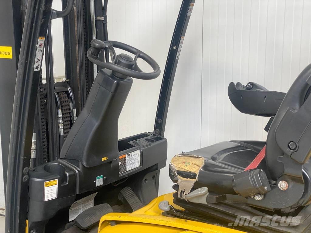 Yale ERP20VT LWB Stivuitor electric