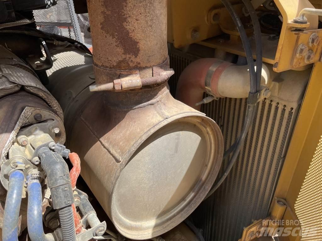 CAT D6T LGP Buldozere pe senile