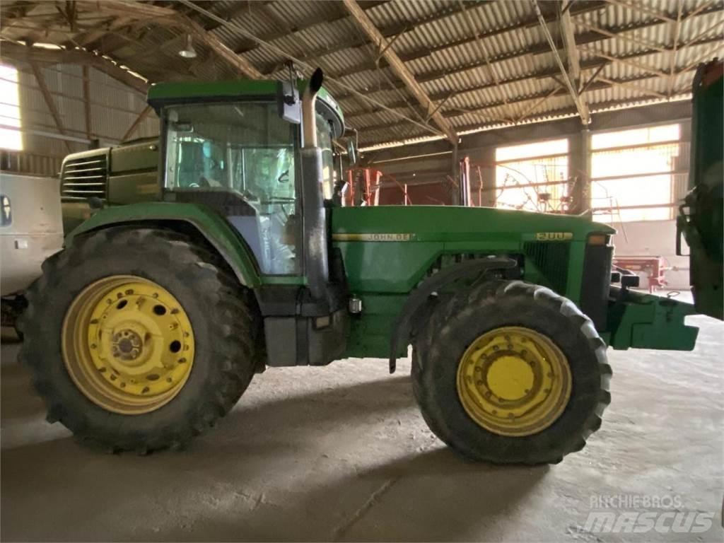 John Deere 8200 Tractoare