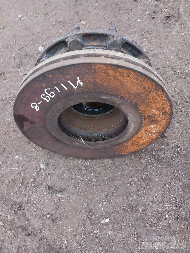 MAN TGM  81357010155 Axe