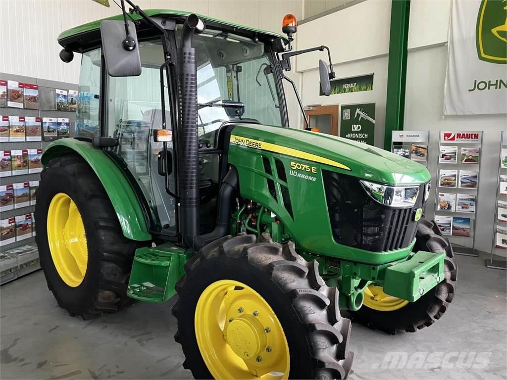 John Deere 5075E Tractoare