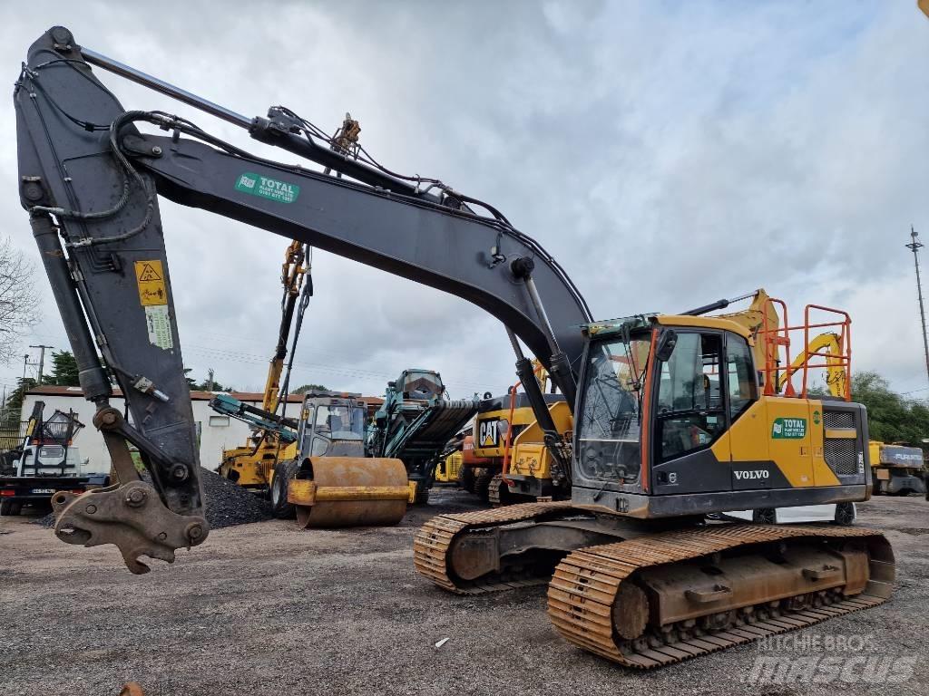 Volvo EC 220 E Excavatoare pe șenile
