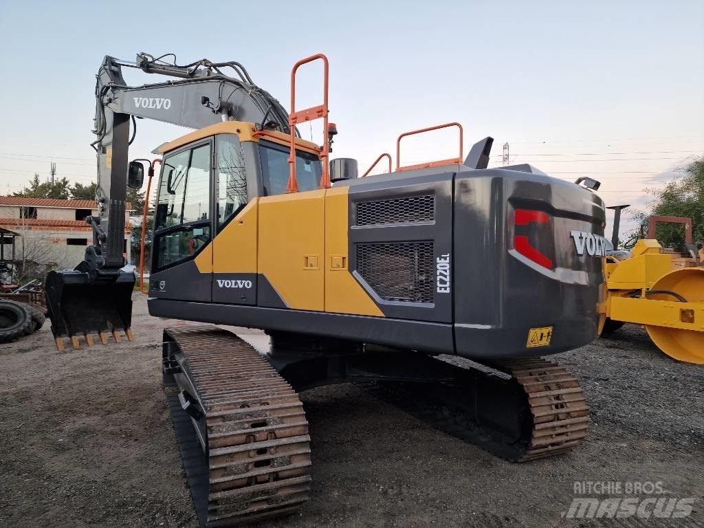 Volvo EC 220 E Excavatoare pe șenile
