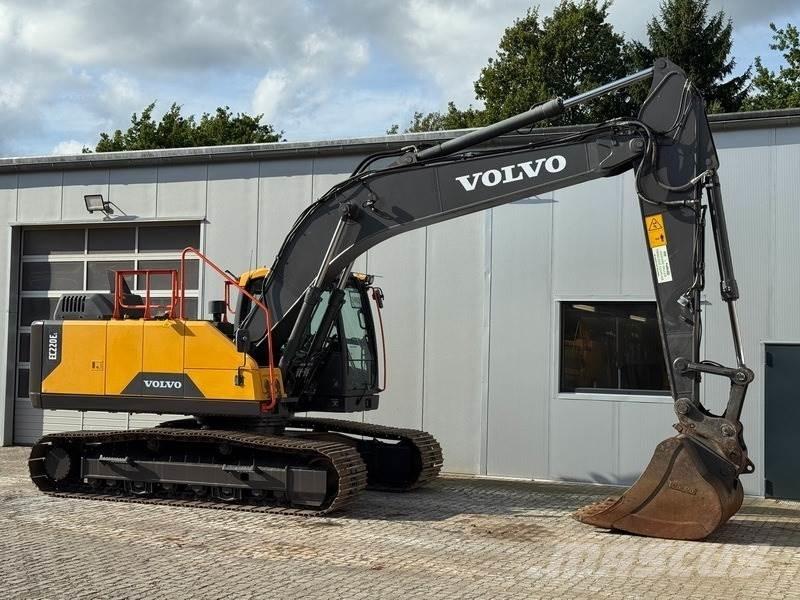 Volvo EC 220 EL Excavatoare pe șenile
