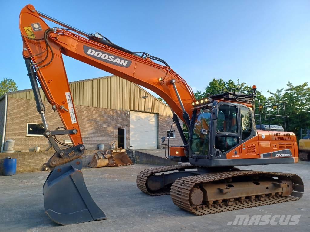 Doosan DX 225 LC-5 Excavatoare pe șenile
