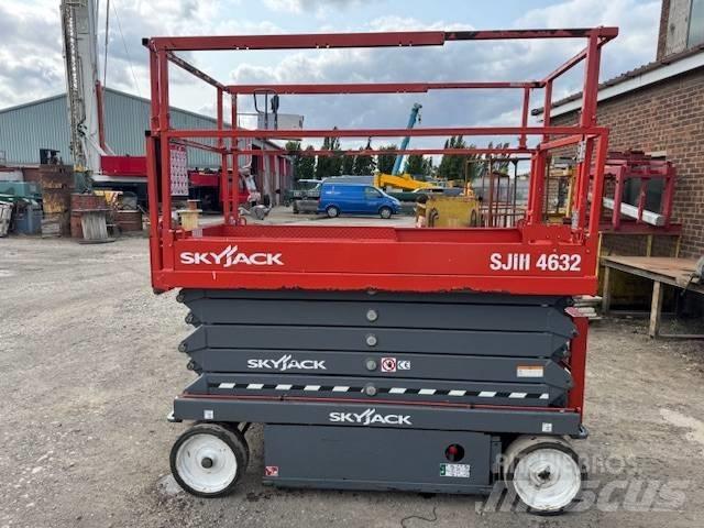 SkyJack SJ 4632 Platforme foarfeca