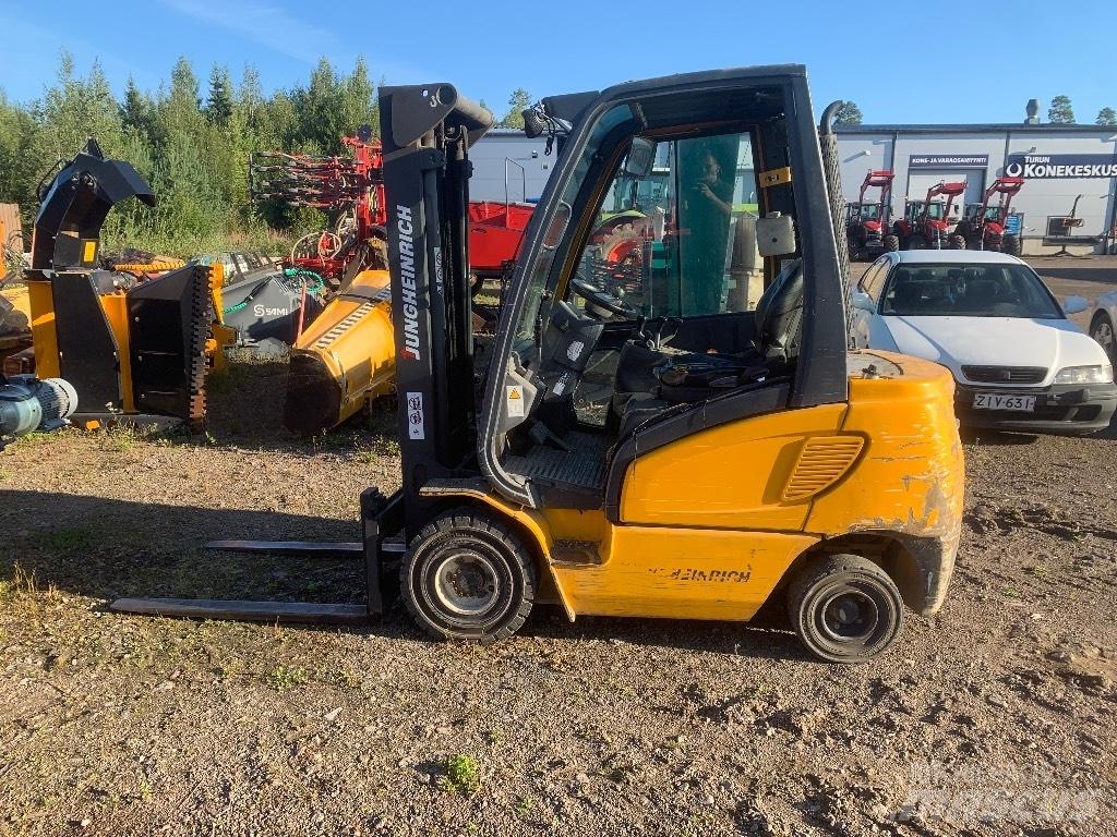 Jungheinrich DFG 320 Stivuitor diesel