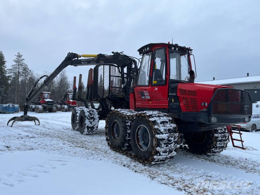 Komatsu 895 Transportoare
