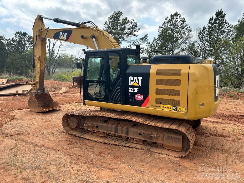 CAT 323FL Excavatoare pe șenile
