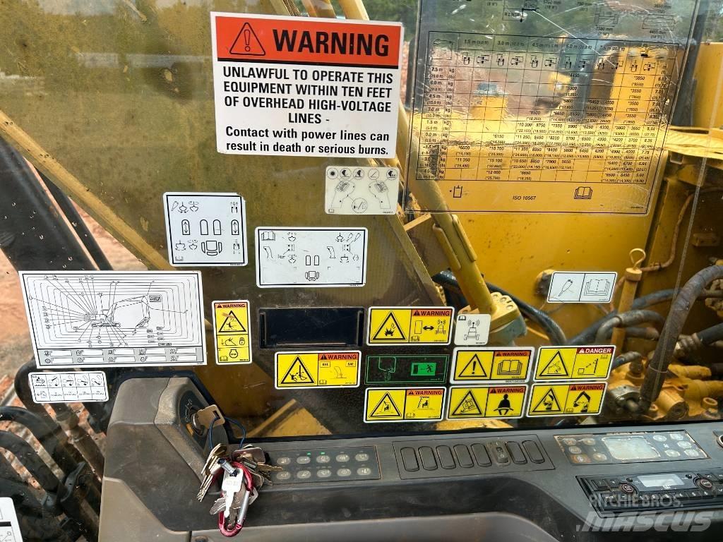 CAT 323FL Excavatoare pe șenile
