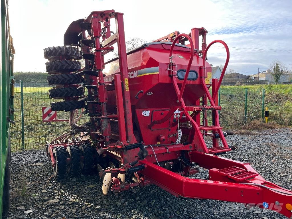 Horsch Pronto 6 DC Perforatoare